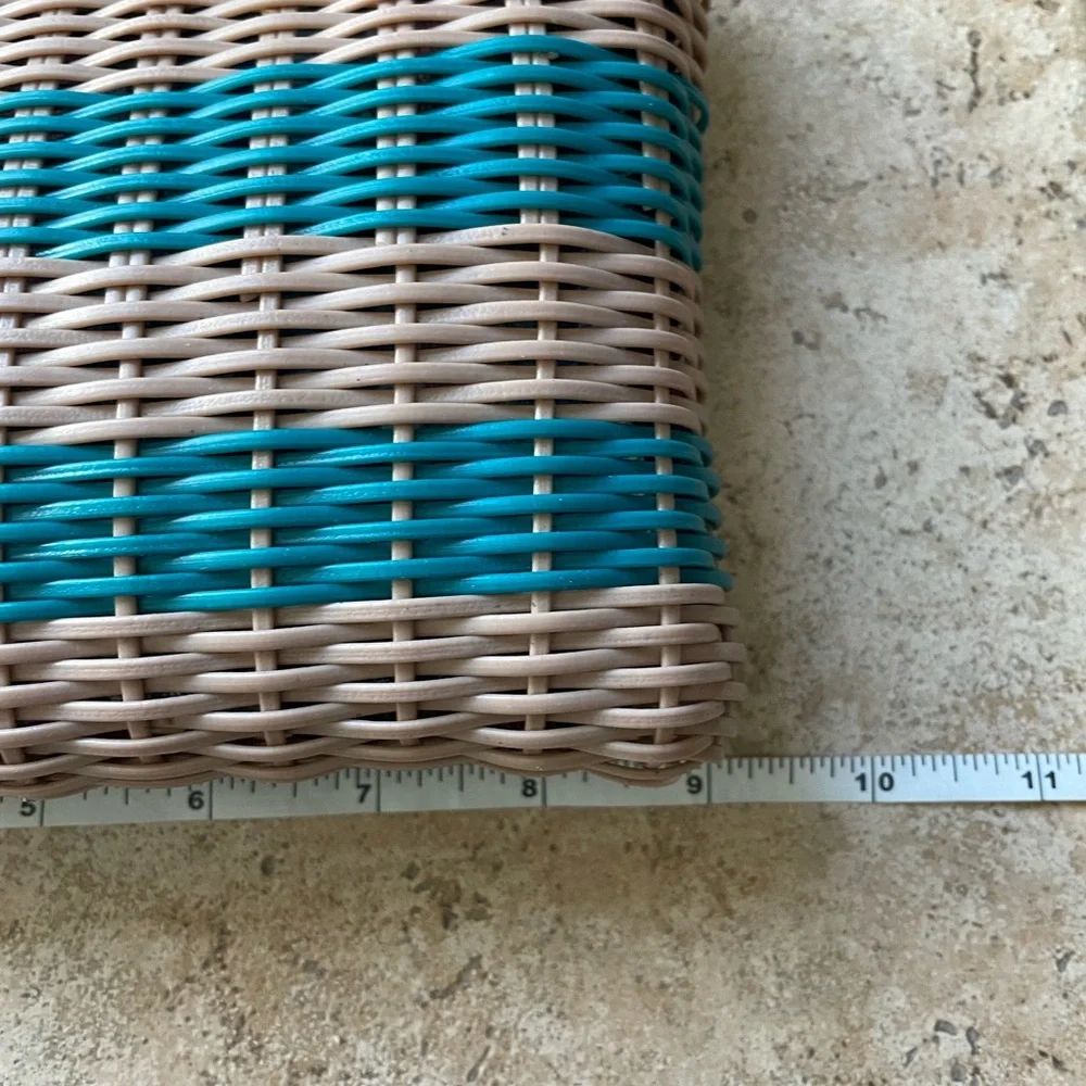 Guatemala Plastic Woven Clutch